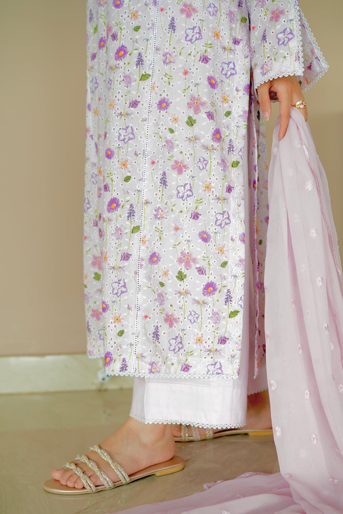 PURPLE HUSH EMBROIDERED 3 PCS LAWN SET (S-12245)