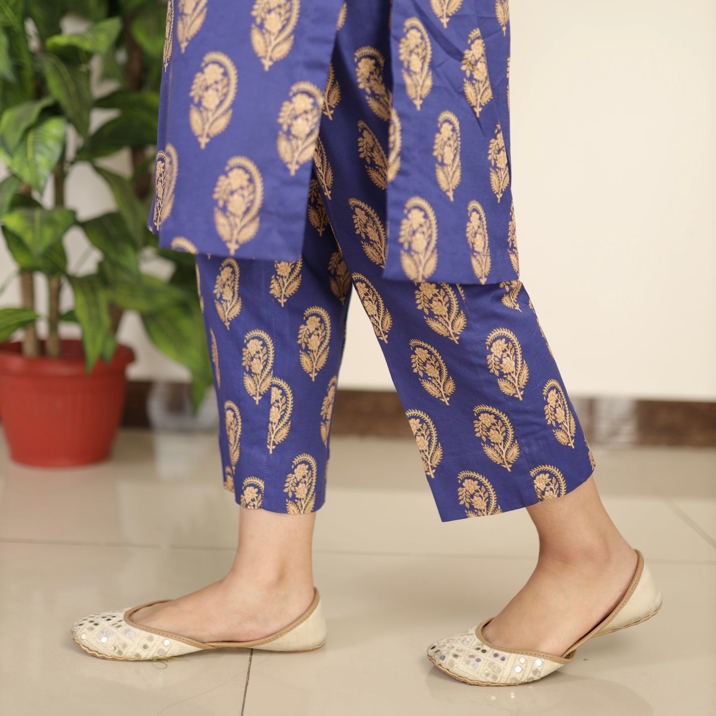 ROYAL BLUE CO-ORD 2 PCS READY TO WEAR SET SUMMER PRET 2024 (S-24004)