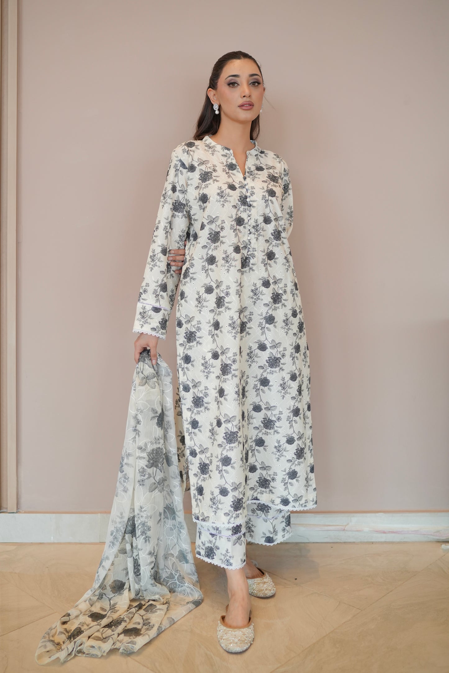 WILLOW MIST EMBROIDERED 3 PCS LAWN SET (S-12215)
